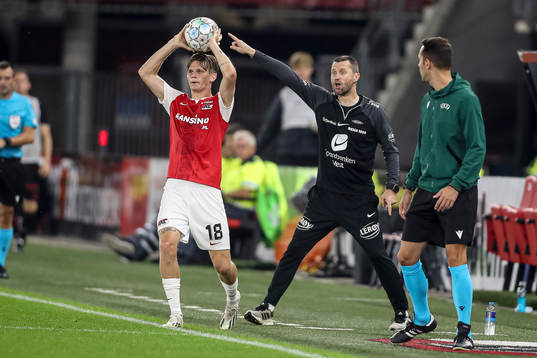 Fotboll, Europa Conference League, Play-off, AZ Alkmaar -