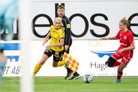 Elfsborgs Matilda Ståhlbom Karlsson och Falköpings Vera