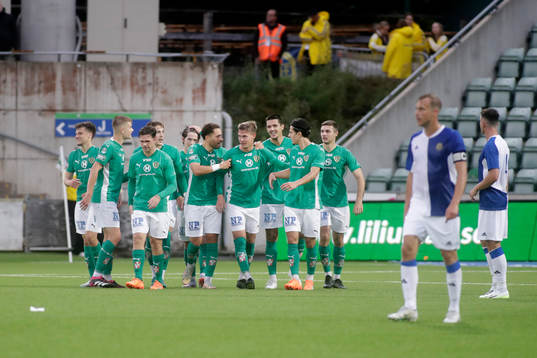 Jönköpings Södras Taylor Silverholt jublar med