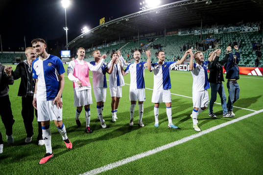 GIF Sundsvalls spelare jublar