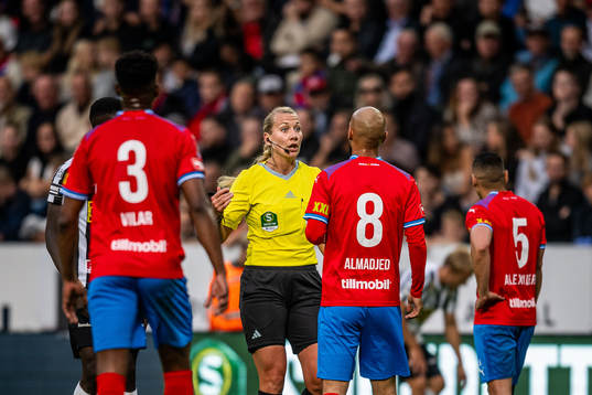 Domare Tess Olofsson i samtal med Helsingborgs Sumar