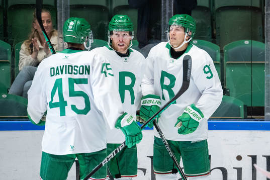 Rögles Ludvig Claesson och Adam Tambellini jublar