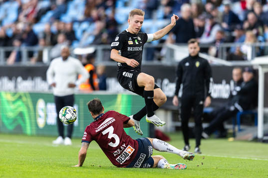 Örgrytes Jonathan Azulay och Örebros David Seger