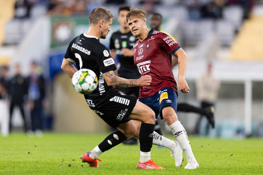 Örebros Daniel Björnquist och Örgrytes Kevin Holmén