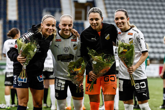 Linköpings Stina Lennartsson, Häckens Anna Sandberg,