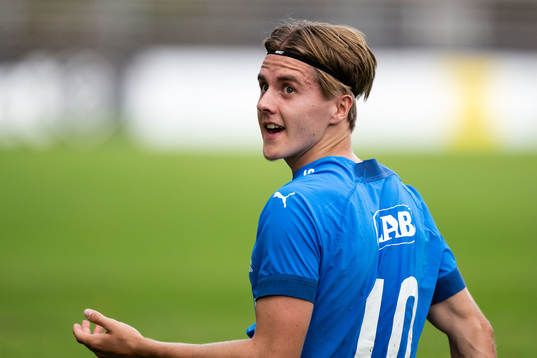 Halmstads Erik Ahlstrand reagerar