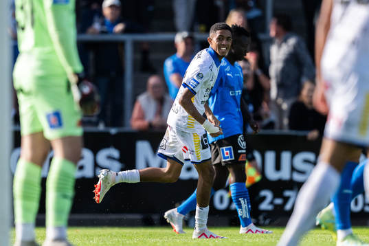 Sirius Tashreeq Matthews jublar