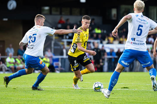 Värnamos Victor Eriksson och Elfsborgs Andri Fannar