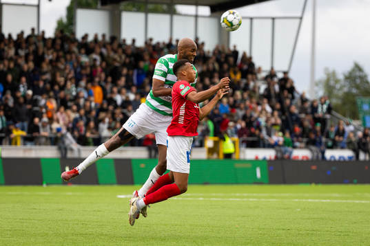 Västerås SKs Jabir Abdihakim Ali mot Brages Eirik Asante