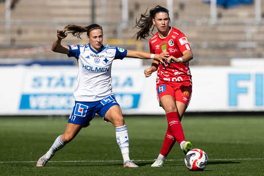 IFK Norrköpings Vilma Emilia Koivisto och Örebros Emilia
