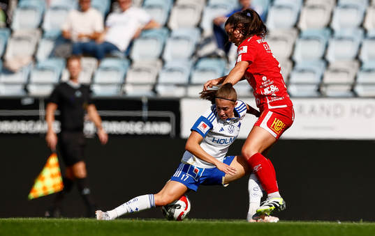 <ifif17 och Örebros Emilia Pelgander