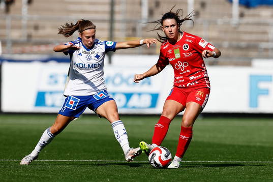 IFK Norrköpings Vilma Emilia Koivisto och Örebros Emilia