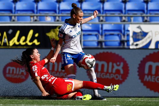 Örebros Emilia Pelgander och IFK Norrköpings My Cato