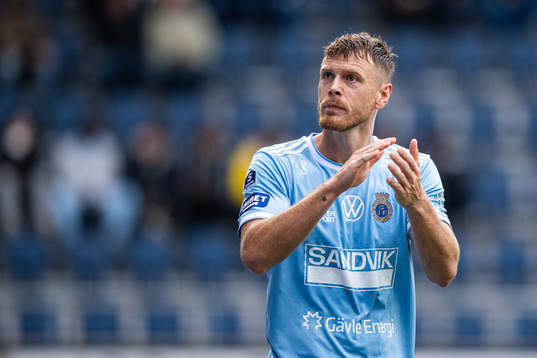 Gefles Leo Englund jublar