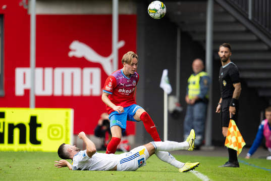 Helsingborgs Simon Bengtsson och GIF Sundsvalls Robert