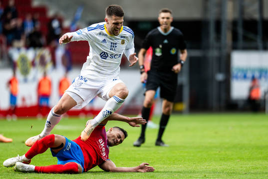 Helsingborgs Cole Alexander och GIF Sundsvalls Oliver