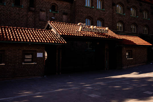 Entrén vid Klocktornet på Stockholms Stadion