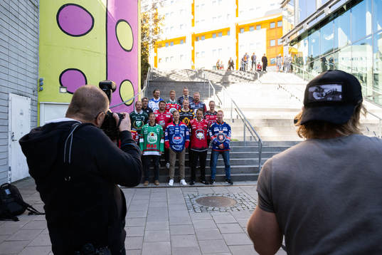 Leksands tränare Björn Hellkvist, Frölundas tränare