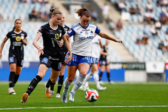 IK Uppsalas Julia Ragnarsson och IFK Norrköpings Lovisa