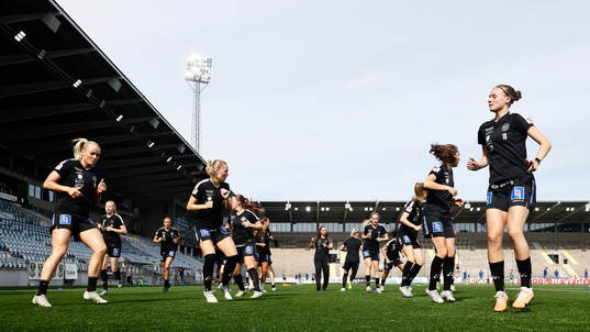 Uppsalas spelare värmer upp