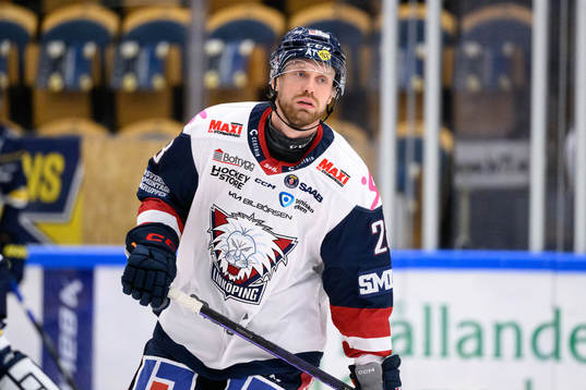 Linköpings John Nyberg innan ishockeymatchen i SHL mellan