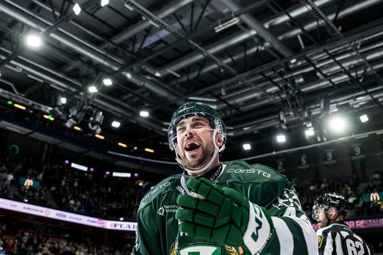 Färjestads Jonathan Andersson jublar