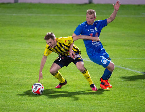 IFK Hässleholms Edvin Nilsson i matchen i division 2 mellan IFK Hässleholm och Nosaby IF i Hässleholm 15 september 2023.
