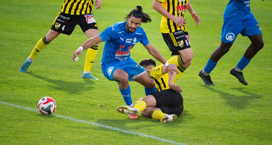 Nosabys Ameer Naseer Naji Naji i matchen i division 2 mellan IFK Hässleholm och Nosaby IF i Hässleholm 15 september 2023.
