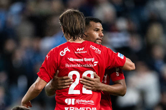 Värnamos Simon Thern och Wenderson Oliveira do Nascimento