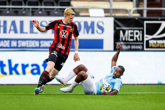 Malcolm Stolt i kamp med Gefles York Rafael 