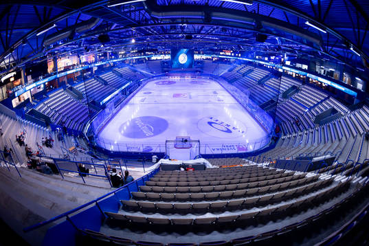 Interiör vy från Vida arena före ishockeymatchen i SHL