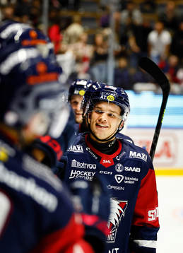 Linköpings Arvid Costmar jublar