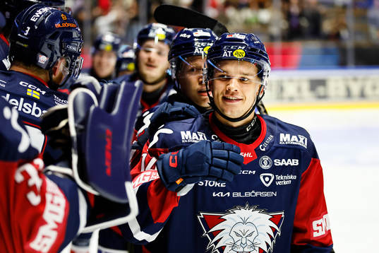 Linköpings Arvid Costmar jublar