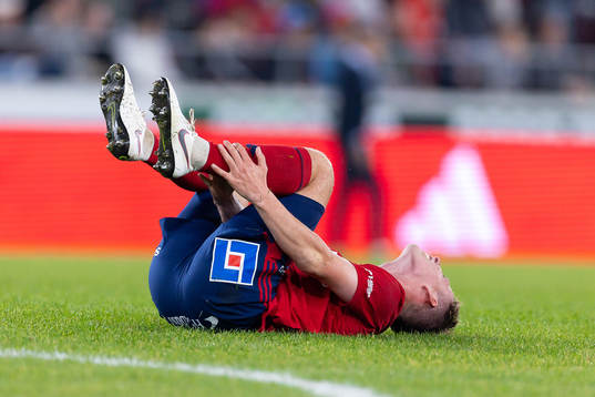 Östers Alex Thor Hauksson har ont