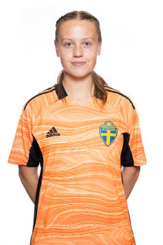 Agnes Vilén poserar för ett porträtt