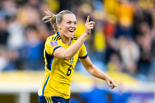 Bla gjennom flere bilder av Magdalena Eriksson