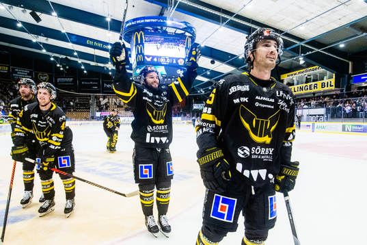 Västerås Isac Skedung, Shane Gersich och Jared Dmytriw