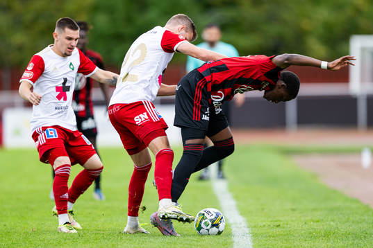 Skövde AIKs Isak Bjerkebo och Elias Lindell