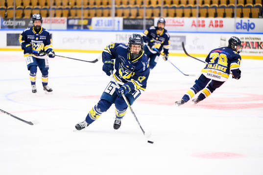HV71s Aoife Leacy