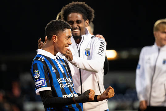 Sirius Tashreeq Matthews jublar