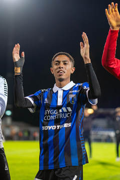 Sirius Tashreeq Matthews jublar