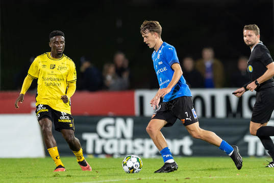 Elfsborgs Michael Baidoo och Halmstads Kazper Karlsson