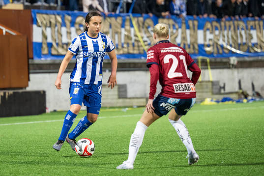 IFK Göteborgs Victoria Svanström och Örgrytes Ebba Abrahamsson