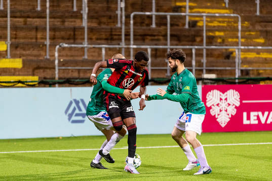 Östersunds Calvin Kabuye
