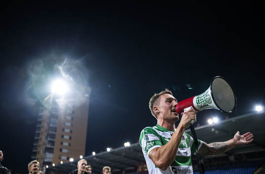 Västerås SKs Filip Tronet jublar