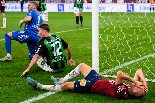 Örgrytes Jonathan Drott har ont