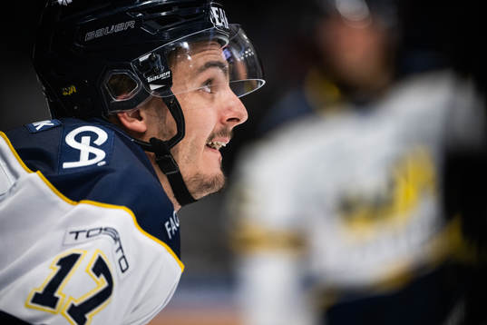 HV71s Isac Brännström