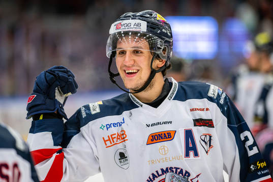 Halmstads Victor Gagic jublar