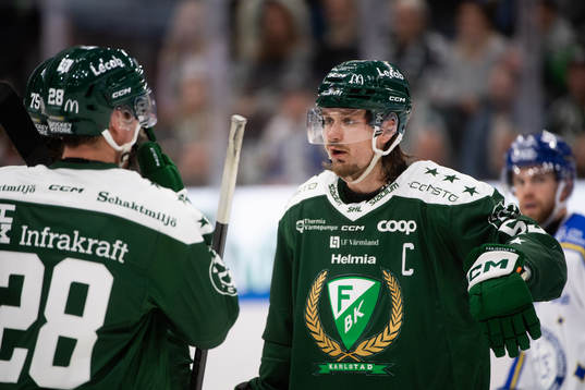 Färjestads Mattias Göransson, Jeremy Salvas Groleau och