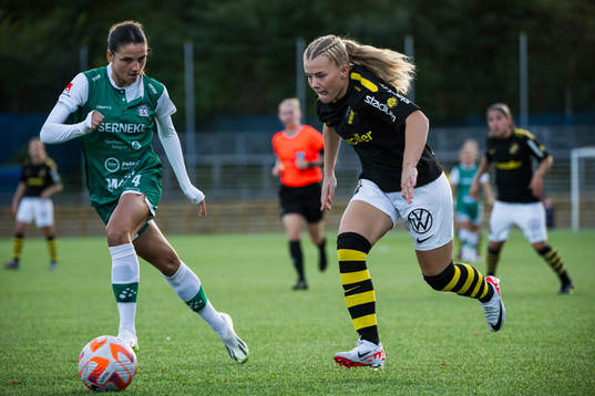 AIKs Matilda Nildén och Alingsås Alexandra Roholt